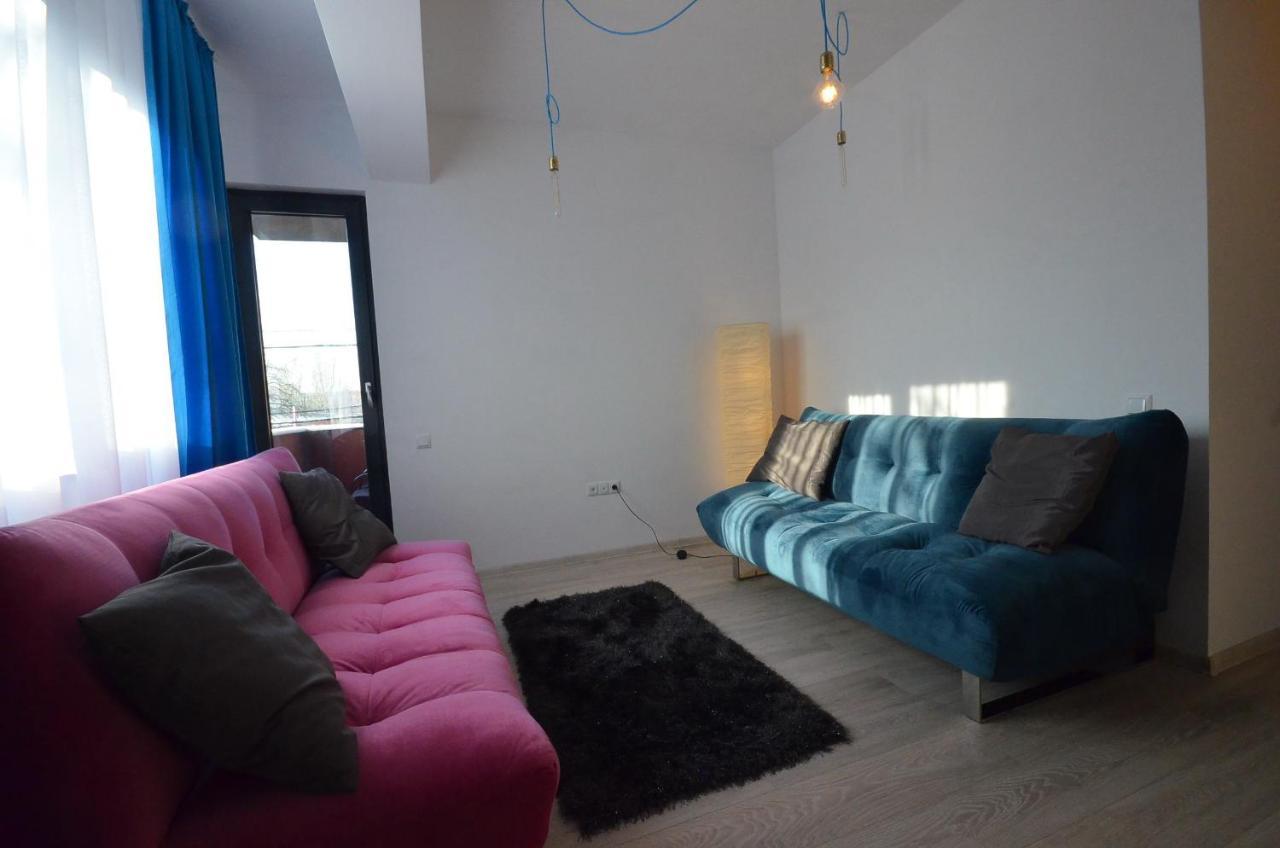 Rya Home Bukares Bagian luar foto